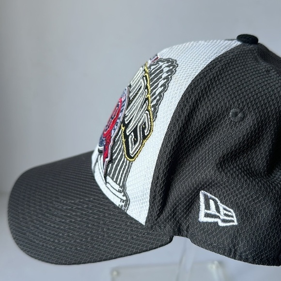 MLB NEW ERA Official On-Field Boston Red Sox World Series Champions 2013 Cap - Picture 5 of 9